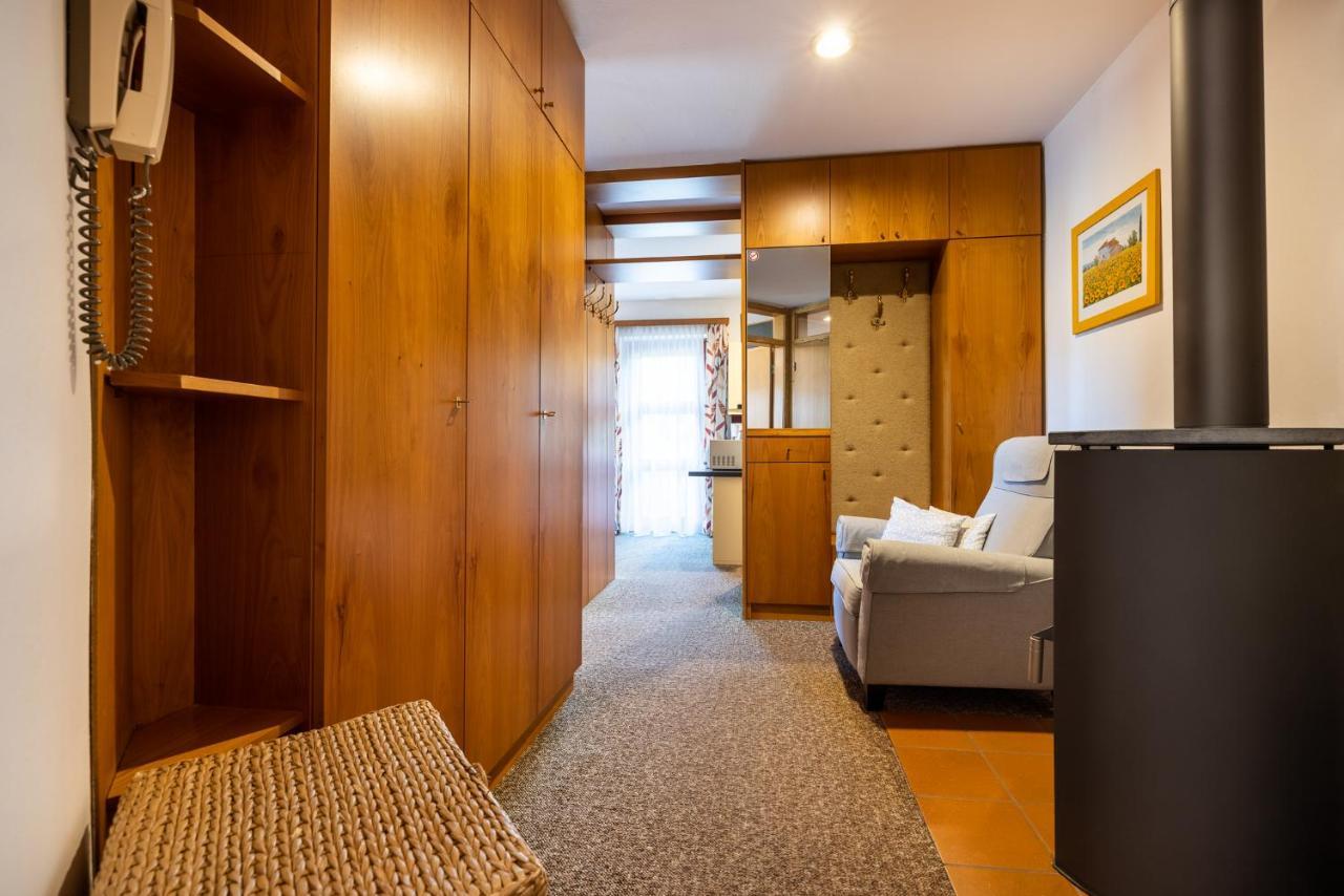 Appartement Weitsicht Eben Im Pongau Buitenkant foto